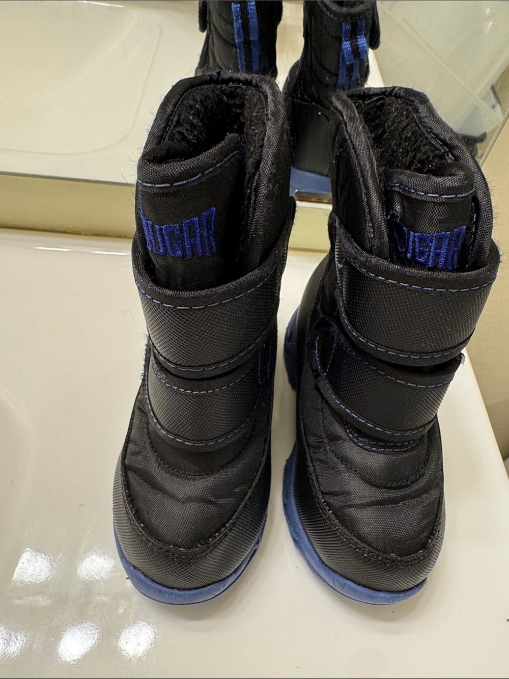 Cougar Kids Black and Blue Winter Boots with Hook-and-Loop Straps